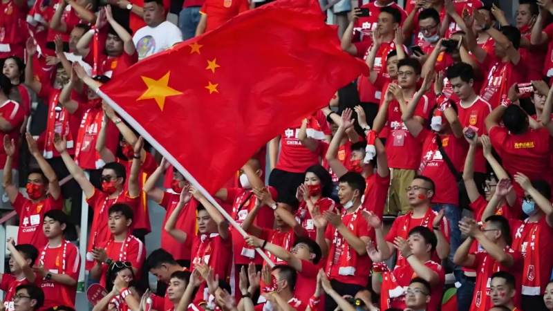 篮球赛事数据直播中视频流与比分同步延迟的行业难题